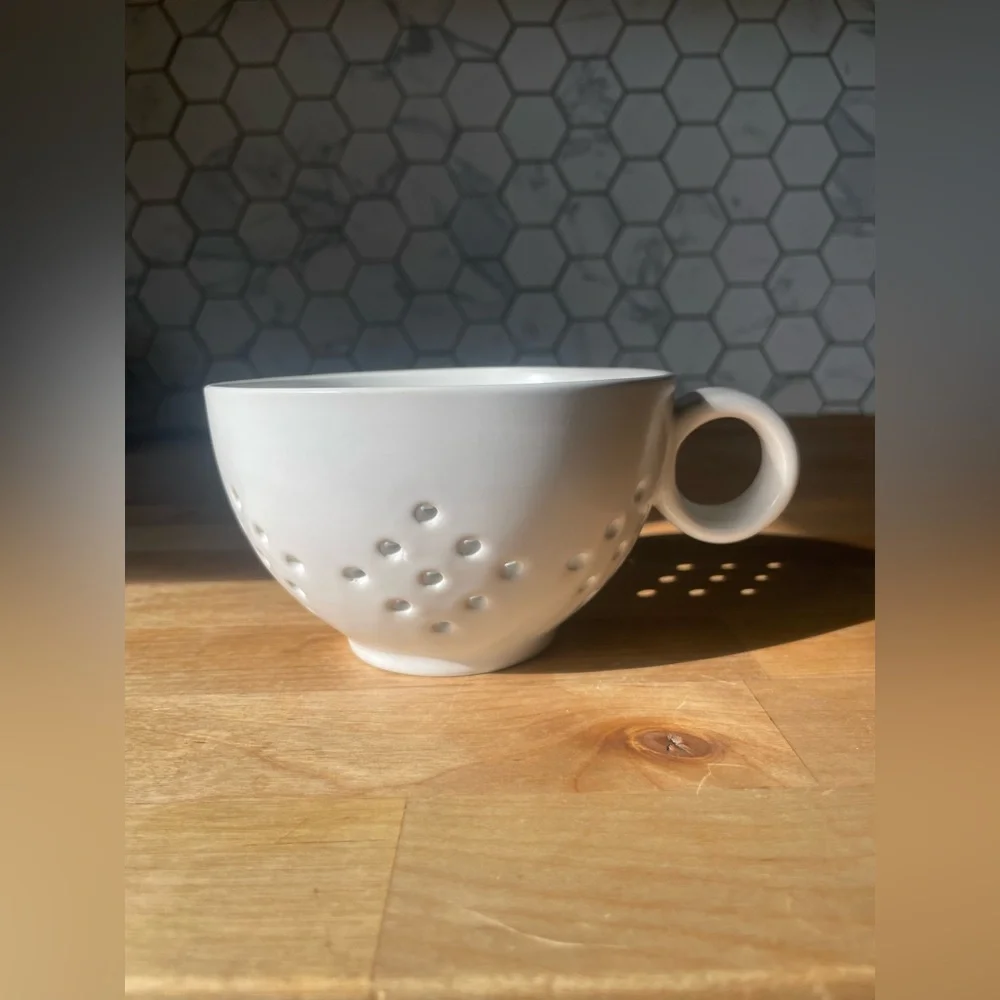 Crate & Barrel White Berry Colander Mug